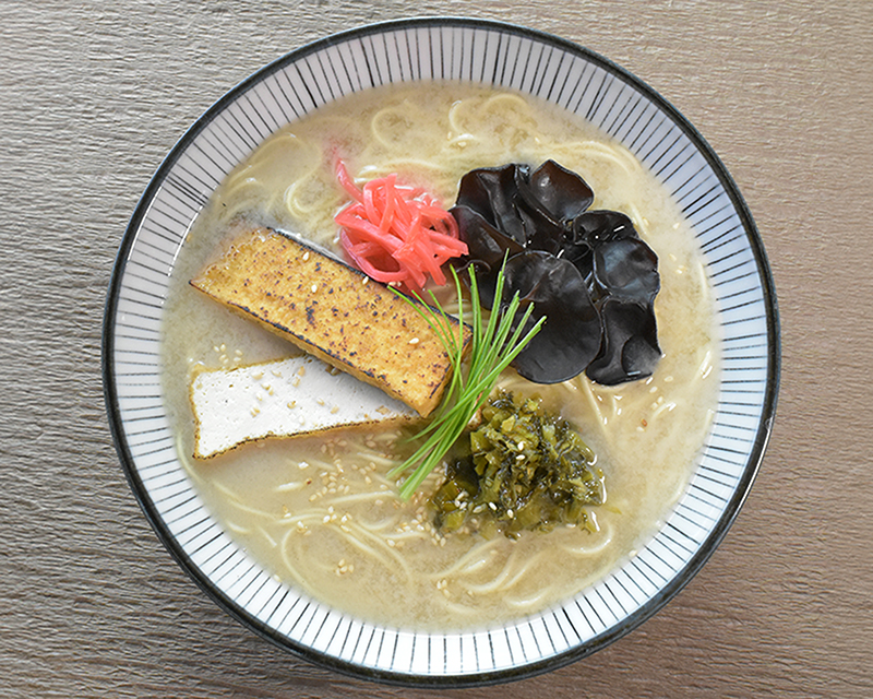 プラントベース<br>とんこつ風ラーメン