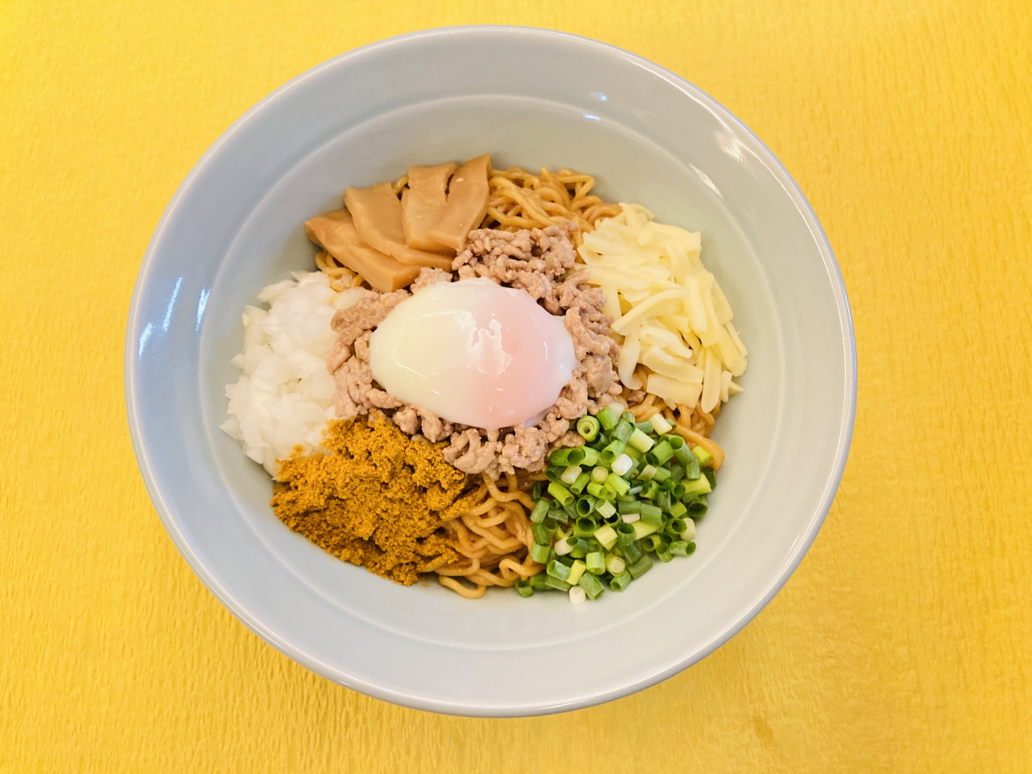 カレーまぜそば