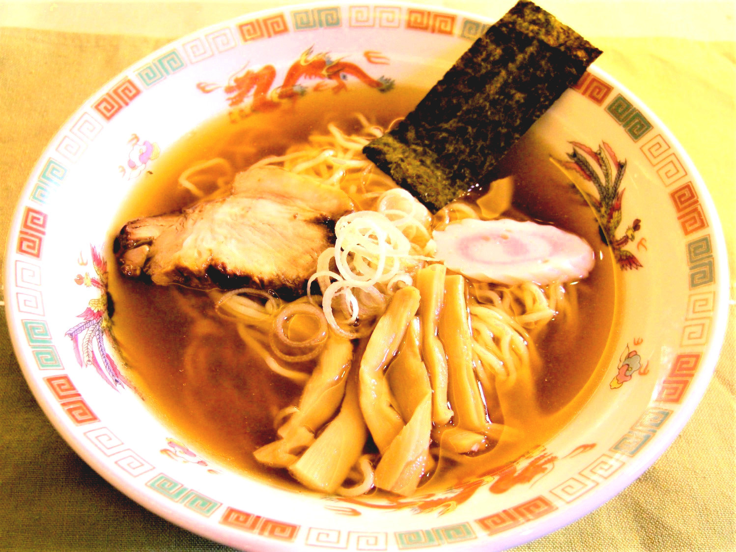 吟撰醤油ラーメン