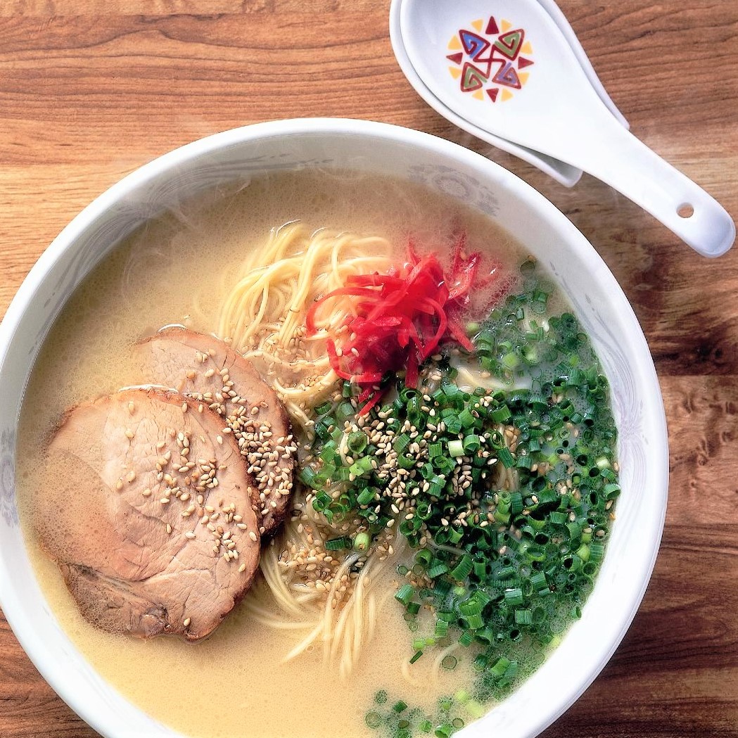 濃厚とんこつラーメン